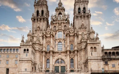 Catedral de Santiago (El faro de piedra de Europa) Historia, secretos y la gran restauración