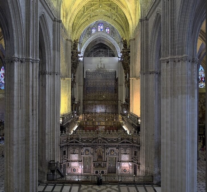 Catedral de Sevilla (El gigante de piedra de Andalucía) Historia, arquitectura y secretos